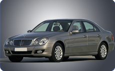 Mercedes-Benz E200 